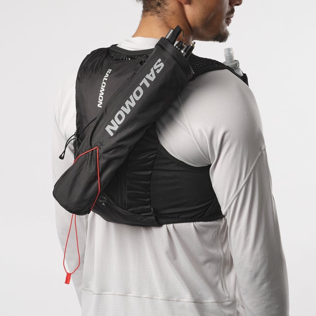 ACTIVE SKIN 4 Unisex Running Vest with flasks included | Salomon