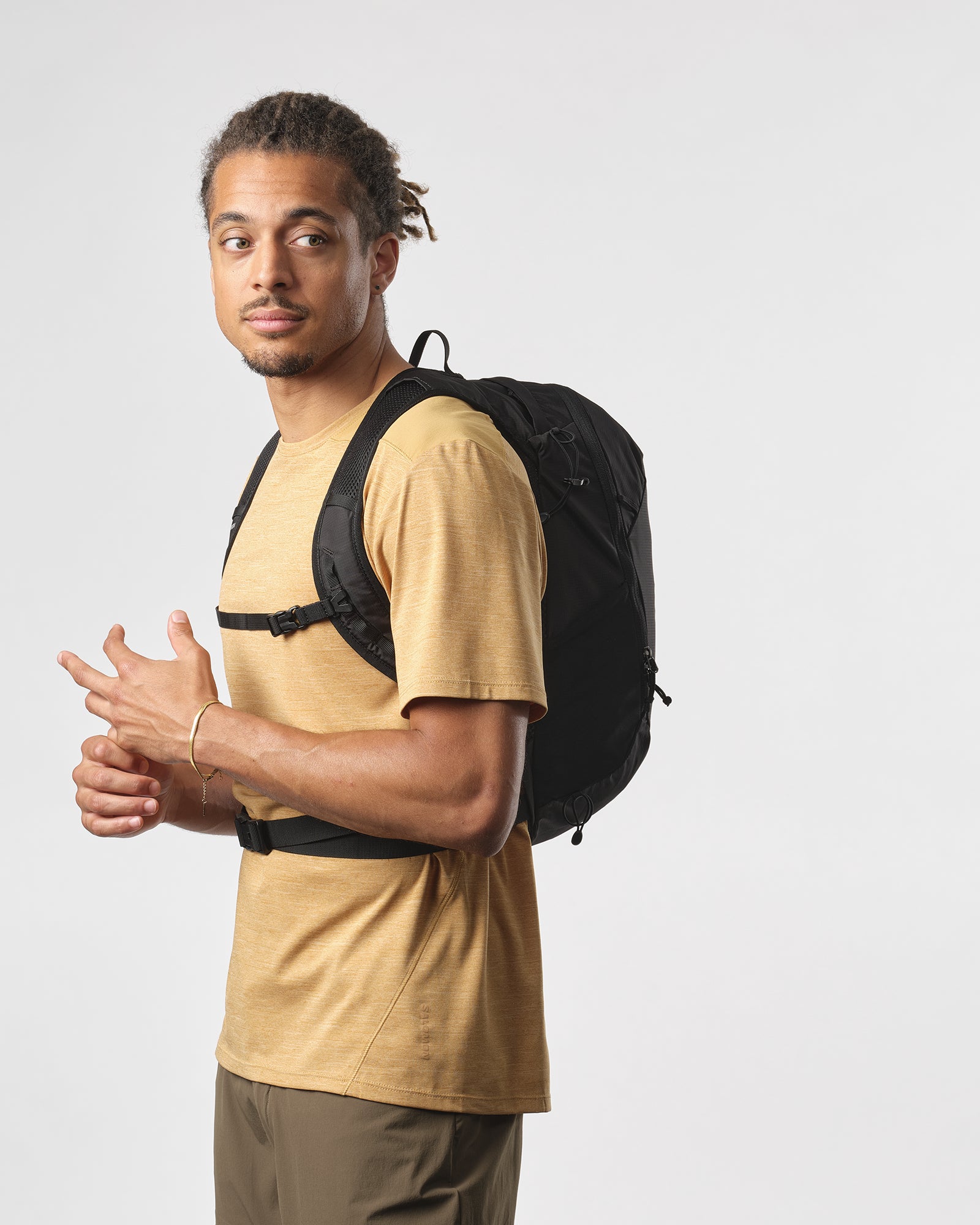 ★人気★ Salomon Trailblazer 10 Black TRAILBLAZER 10 Unisex Hiking Bag | Salomon